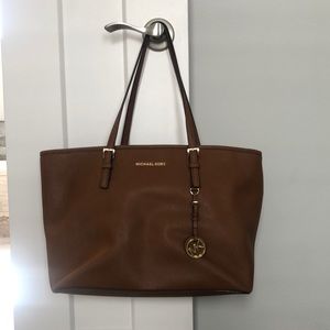 Michael Kors tote